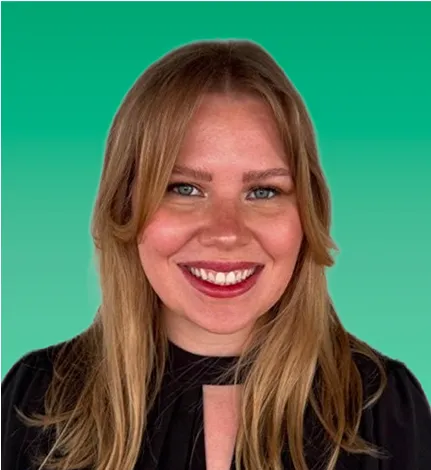 Kylie Schmid headshot