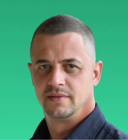 Adam-Bartlett.jpg